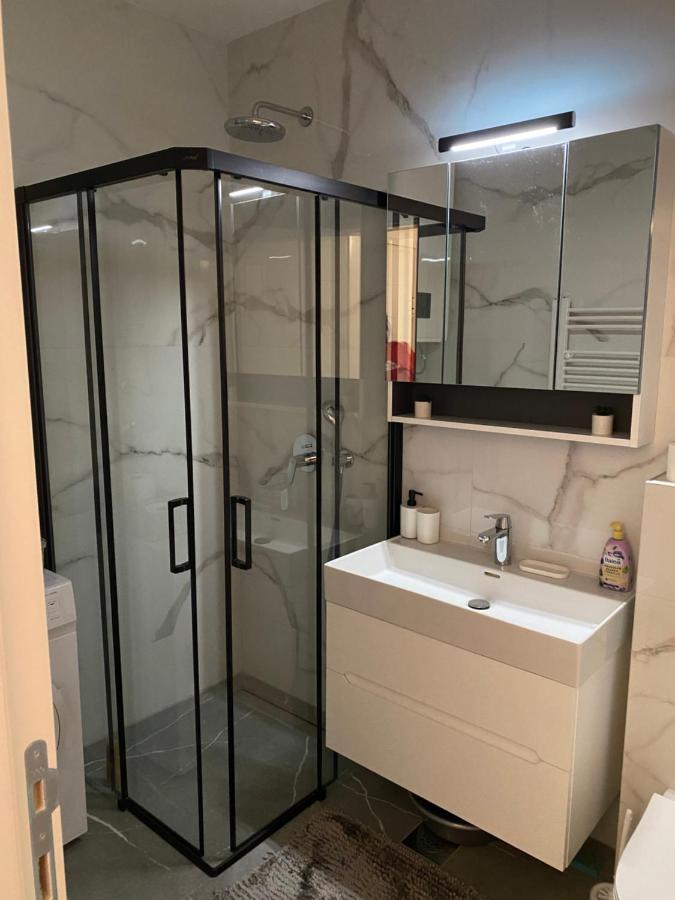 Apartman Porto 特雷比涅 外观 照片