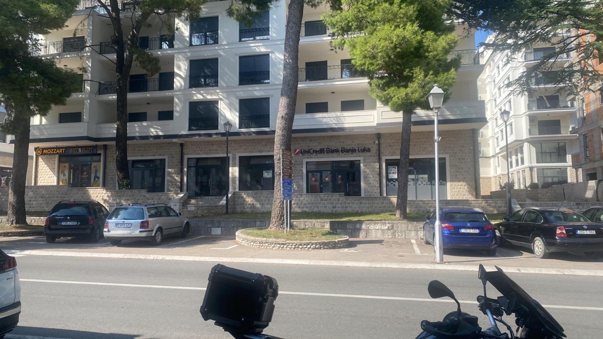 Apartman Porto 特雷比涅 外观 照片