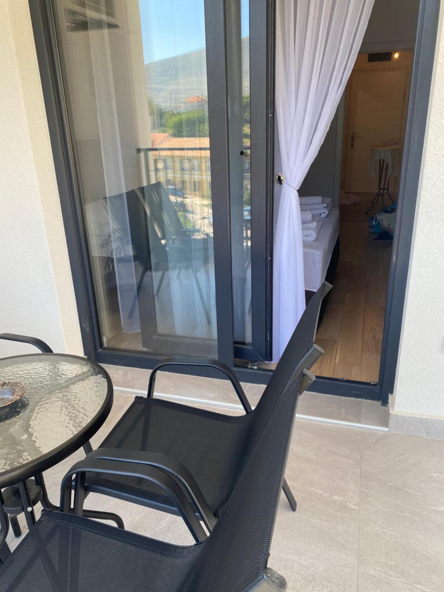Apartman Porto 特雷比涅 外观 照片
