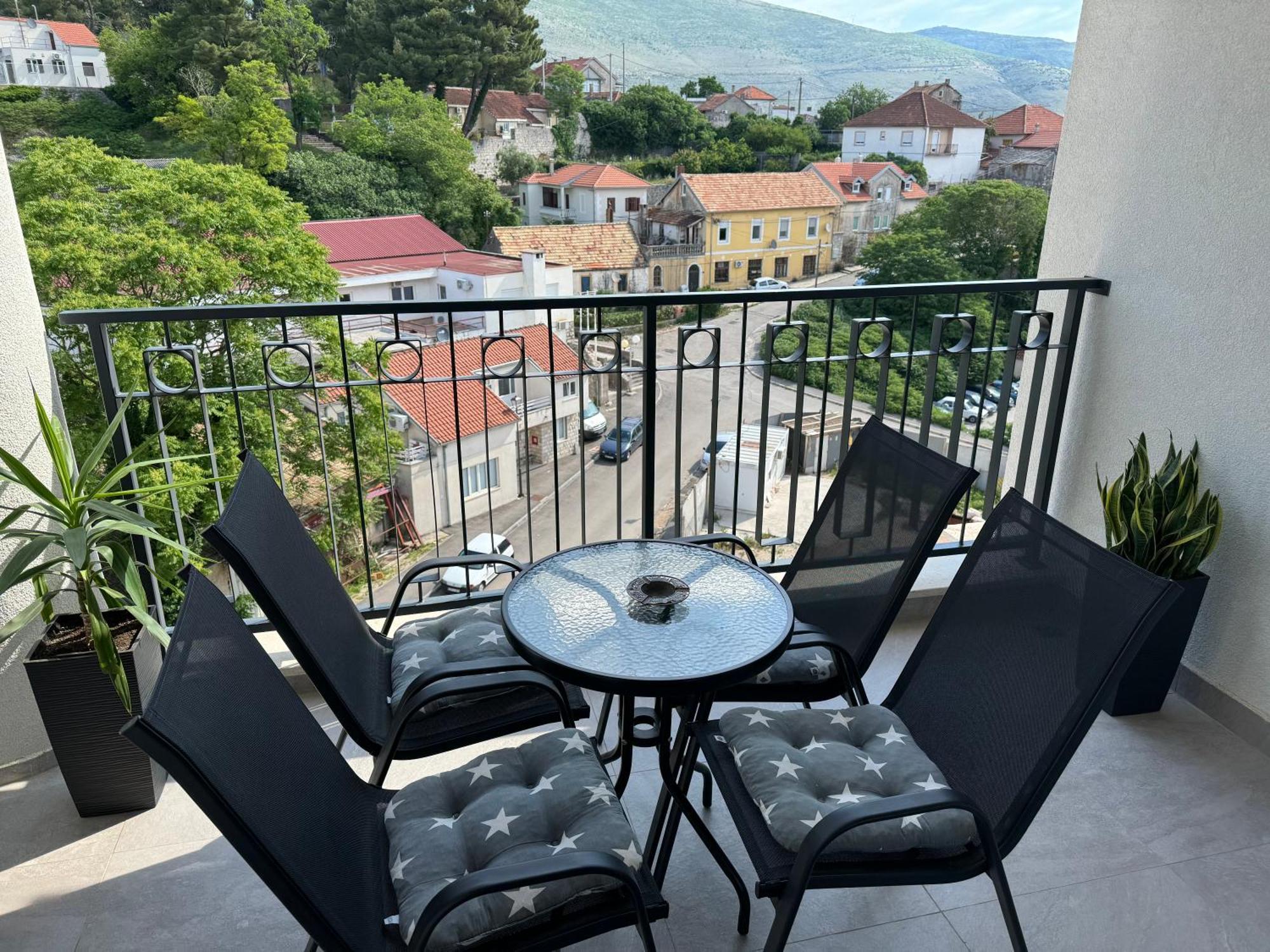 Apartman Porto 特雷比涅 外观 照片