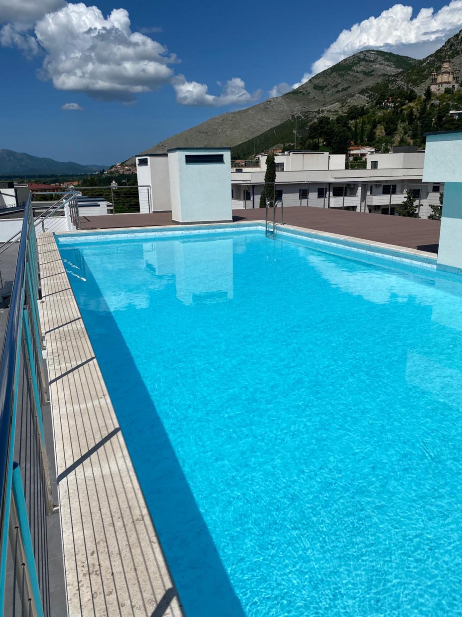 Apartman Porto 特雷比涅 外观 照片